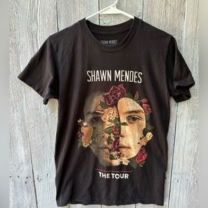 Shawn Mendes The Tour Roses Print Promo Rap Songs T-Shirt Black Size S